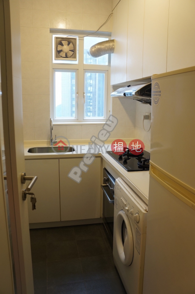 [業主直接出售] 港島中半山渣甸山區 大坑台 極高層2房1廁 | Tai Hang Terrace 大坑台 Sales Listings