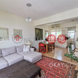 Efficient 3 bed on high floor with balcony & parking | For Sale | Monticello 滿峰台 _0