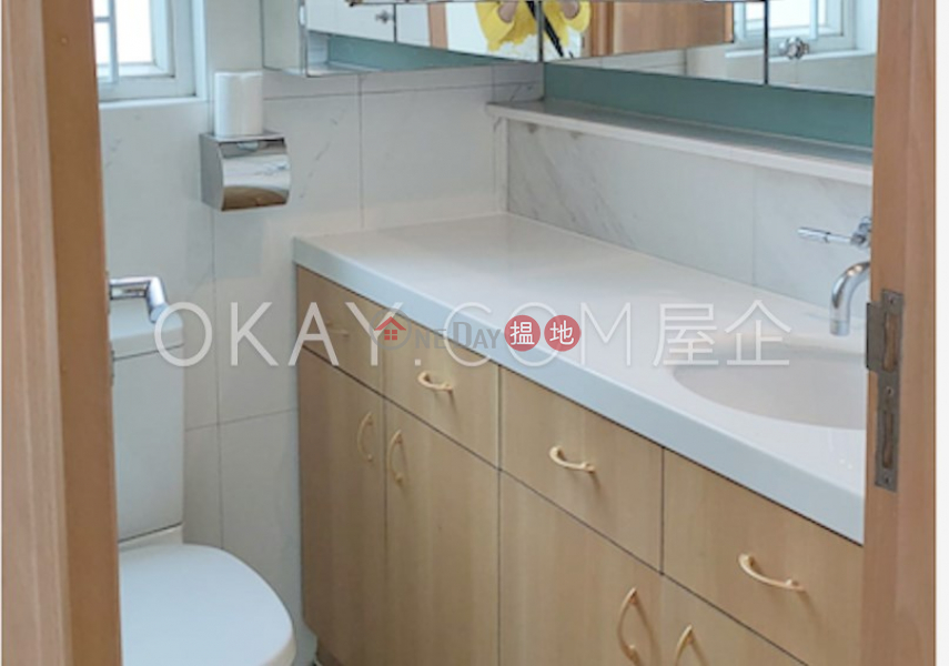 Practical 3 bedroom with balcony | Rental 26 Belchers Street | Western District Hong Kong | Rental HK$ 28,600/ month