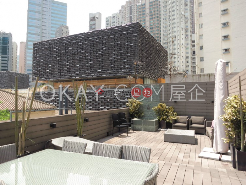 Lovely 1 bedroom on high floor with rooftop | For Sale | 11-13 Old Bailey Street 奧卑利街11-13號 Sales Listings