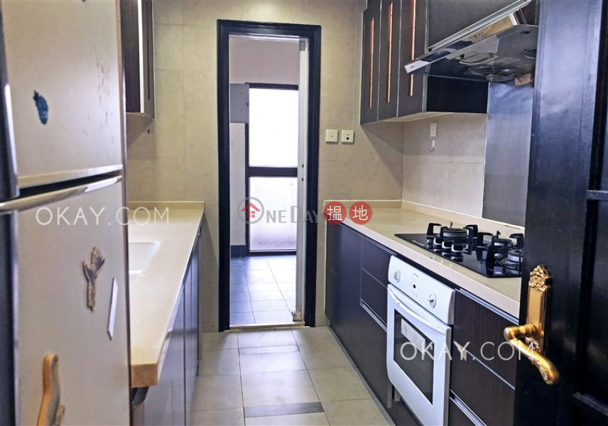 Nicely kept 3 bedroom with balcony & parking | Rental 148 Nga Tsin Wai Road | Kowloon City | Hong Kong, Rental HK$ 50,000/ month