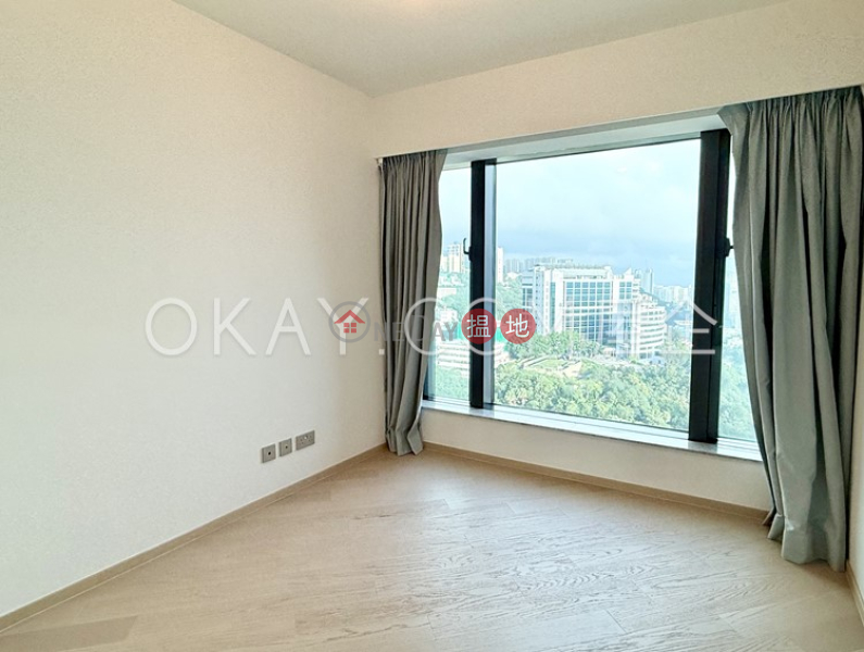 HK$ 72,000/ month Victoria Garden Block 1 Western District Stylish 3 bed on high floor with sea views & balcony | Rental