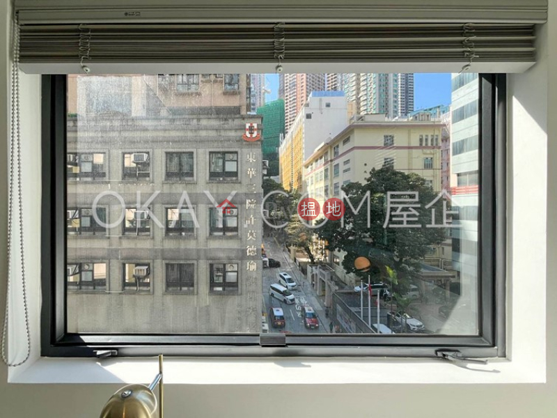 HK$ 32,000/ month Hollywood Hill Central District Rare 1 bedroom in Sheung Wan | Rental