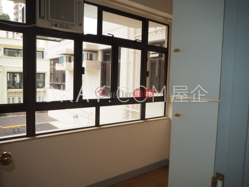 Nicely kept 3 bedroom in Mid-levels West | For Sale 93 Caine Road | Central District | Hong Kong Sales | HK$ 13.8M