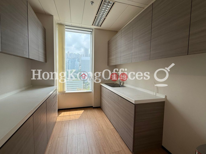 Office Unit for Rent at 8 Queen\'s Road Central | 8 Queen\'s Road Central 皇后大道中8號 Rental Listings