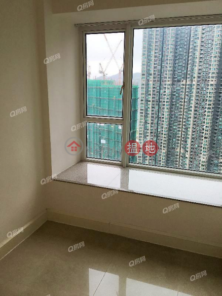 Property Search Hong Kong | OneDay | Residential, Rental Listings Florence (Tower 1 - R Wing) Phase 1 The Capitol Lohas Park | 3 bedroom High Floor Flat for Rent