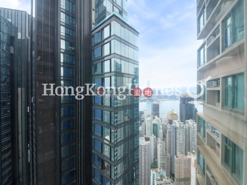 Property Search Hong Kong | OneDay | Residential | Rental Listings, 3 Bedroom Family Unit for Rent at Robinson Place