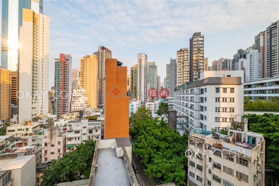Luxurious 1 bedroom in Sheung Wan | Rental | Hollywood Terrace 荷李活華庭 Rental Listings
