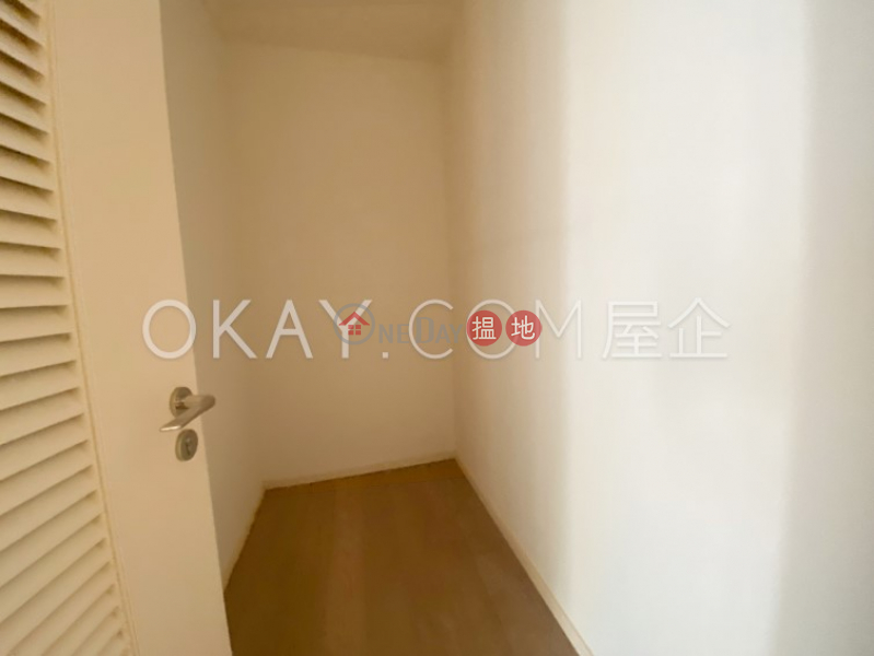 Property Search Hong Kong | OneDay | Residential | Sales Listings Lovely 3 bedroom on high floor with balcony & parking | For Sale