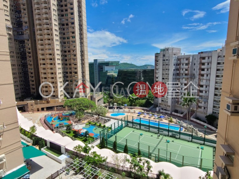 Beautiful 3 bedroom with balcony | For Sale | Block 45-48 Baguio Villa 碧瑤灣45-48座 _0