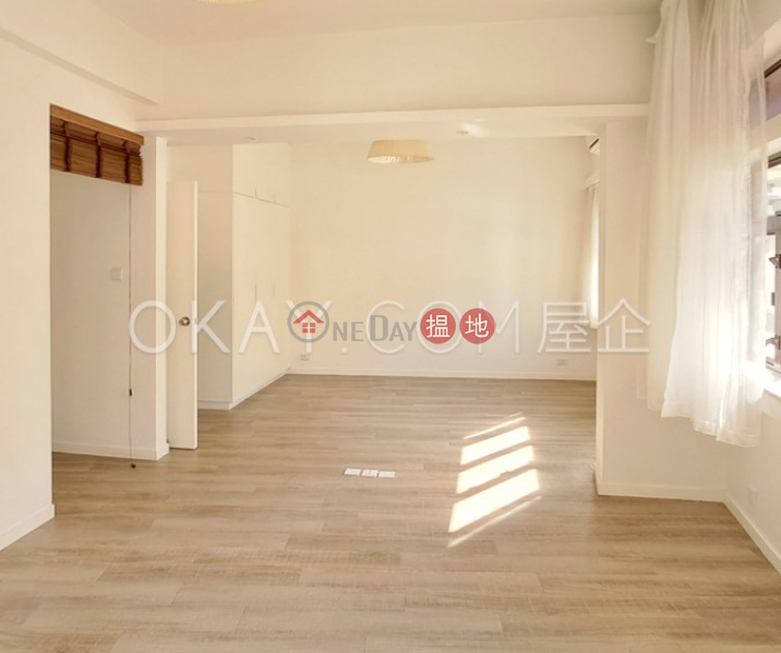Property Search Hong Kong | OneDay | Residential, Sales Listings | Efficient 2 bed on high floor with balcony & parking | For Sale