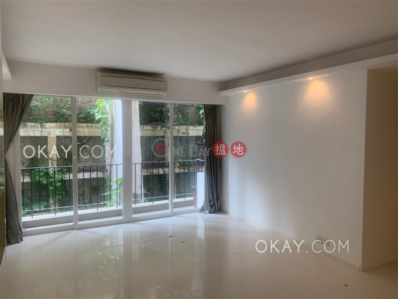 Unique 2 bedroom with parking | Rental, Block 4 Phoenix Court 鳳凰閣 4座 Rental Listings | Wan Chai District (OKAY-R112284)