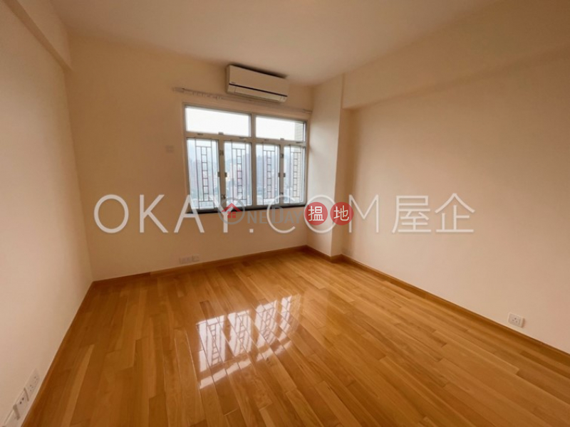 HK$ 53,000/ month Greenville Gardens, Wan Chai District | Efficient 3 bedroom with balcony & parking | Rental