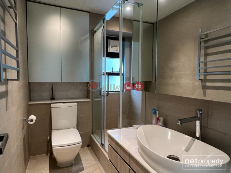Property Search Hong Kong | OneDay | Residential | Rental Listings Spacious Apartment for rent in Mid Level