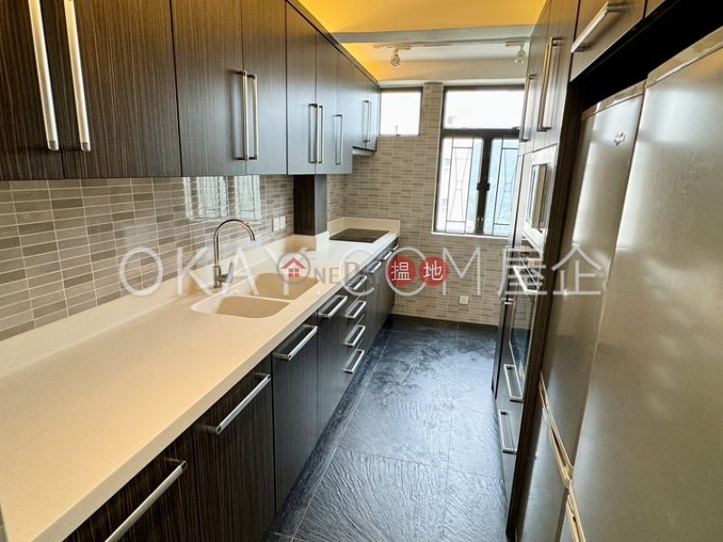 HK$ 30,000/ month | Discovery Bay, Phase 3 Parkvale Village, Woodbury Court, Lantau Island, Cozy 3 bedroom on high floor with sea views & balcony | Rental