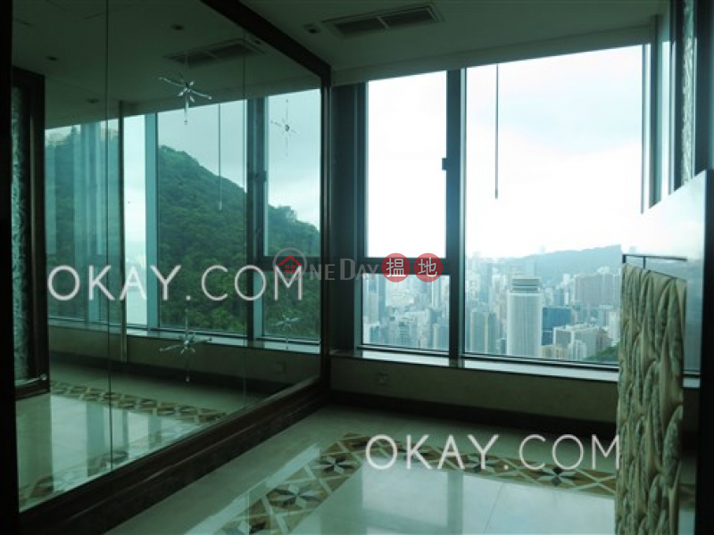 Gorgeous 3 bedroom on high floor with balcony & parking | Rental | Bowen\'s Lookout 寶雲道13號 Rental Listings
