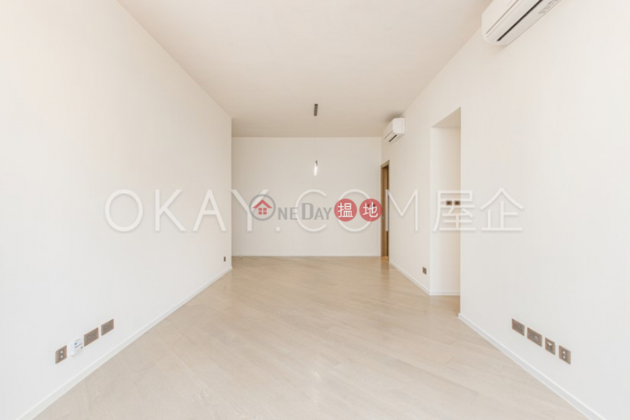 Tasteful 3 bedroom with balcony & parking | Rental | Mount Pavilia Tower 2 傲瀧 2座 Rental Listings