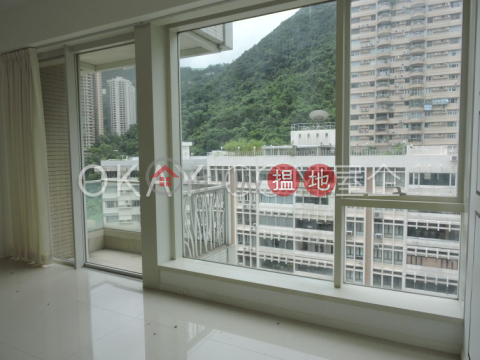 Charming 3 bedroom on high floor with balcony | Rental | 18 Conduit Road 干德道18號 _0