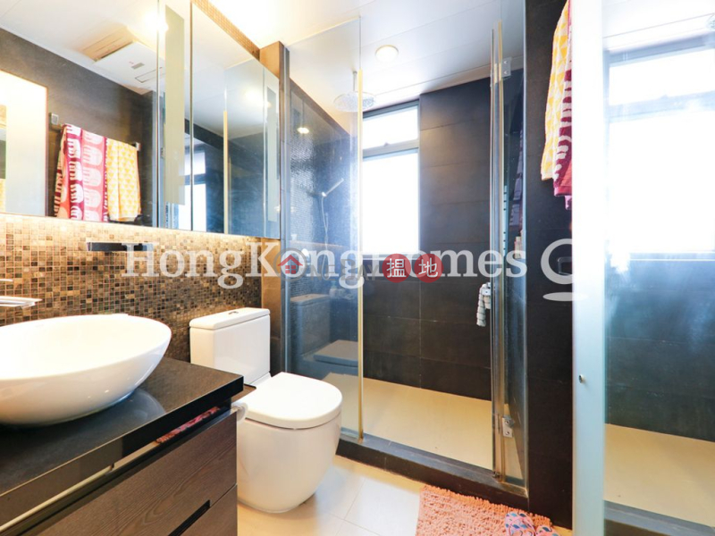 3 Bedroom Family Unit for Rent at 2 Park Road | 2 Park Road 柏道2號 Rental Listings