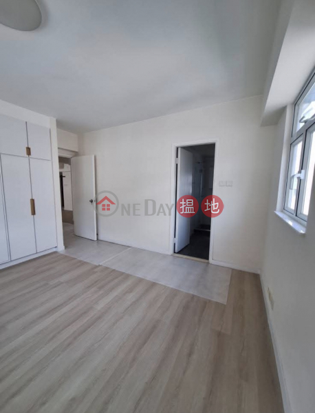 AMBER GARDEN 3 BED 2 BATH 1 CP + ROOFTOP, Amber Garden 安碧苑 Rental Listings | Wan Chai District (AMKPR-5742344815)