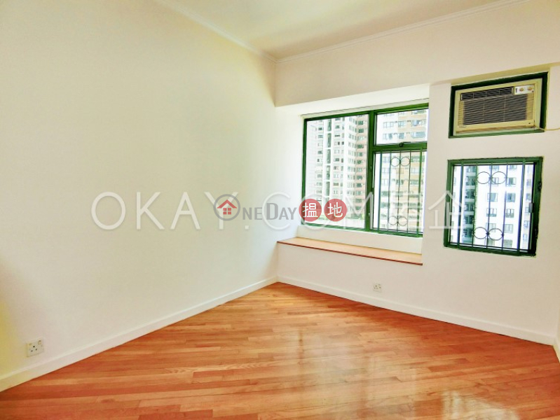 Nicely kept 3 bedroom in Mid-levels West | Rental | Robinson Place 雍景臺 Rental Listings