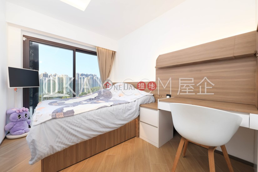 香港搵樓|租樓|二手盤|買樓| 搵地 | 住宅|出售樓盤4房3廁,實用率高,連車位,露台勝景別墅2B座出售單位