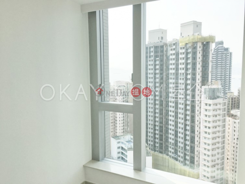 HK$ 27,700/ month Resiglow Pokfulam Western District | Lovely 2 bedroom on high floor with balcony | Rental