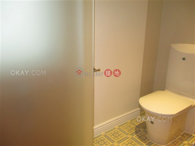 Property Search Hong Kong | OneDay | Residential Rental Listings Luxurious 2 bedroom on high floor with balcony | Rental