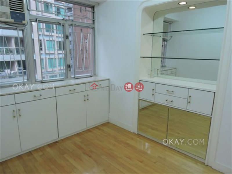 HK$ 26,000/ month | Gartside Building | Wong Tai Sin District | Generous 3 bedroom on high floor | Rental