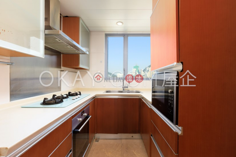 HK$ 27.5M | Phase 1 Residence Bel-Air Southern District, Popular 2 bed on high floor with sea views & balcony | For Sale