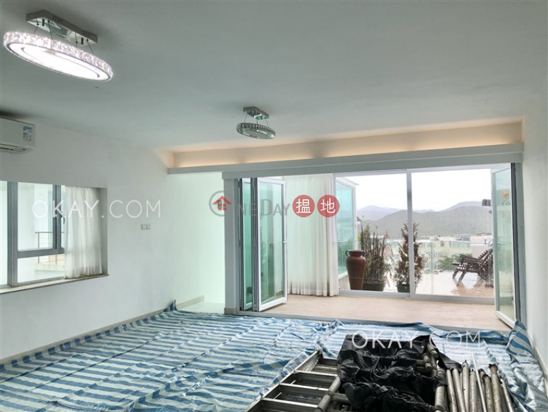 Rare house with terrace & parking | For Sale | House 1 Ryan Court 銀林閣 1座 Sales Listings