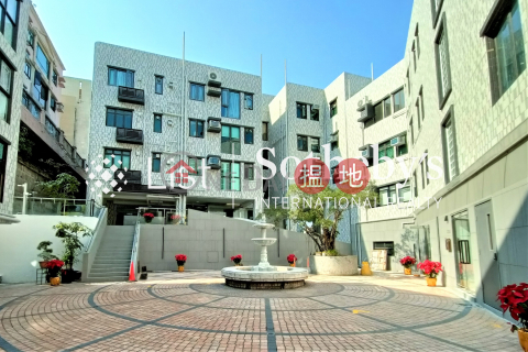 Property for Sale at Crescent Heights with 3 Bedrooms | Crescent Heights 月陶居 _0