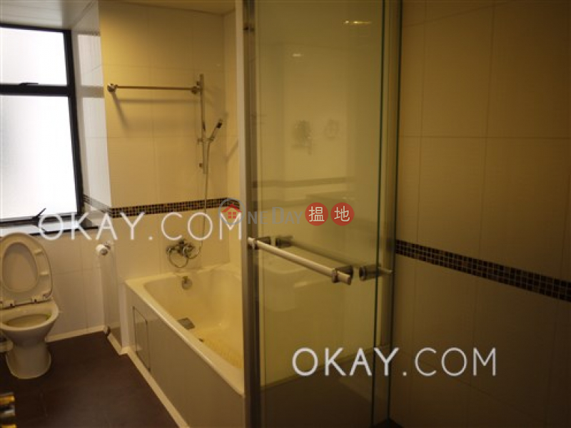 HK$ 100,000/ month Villa Elegance, Central District Unique 4 bedroom with parking | Rental