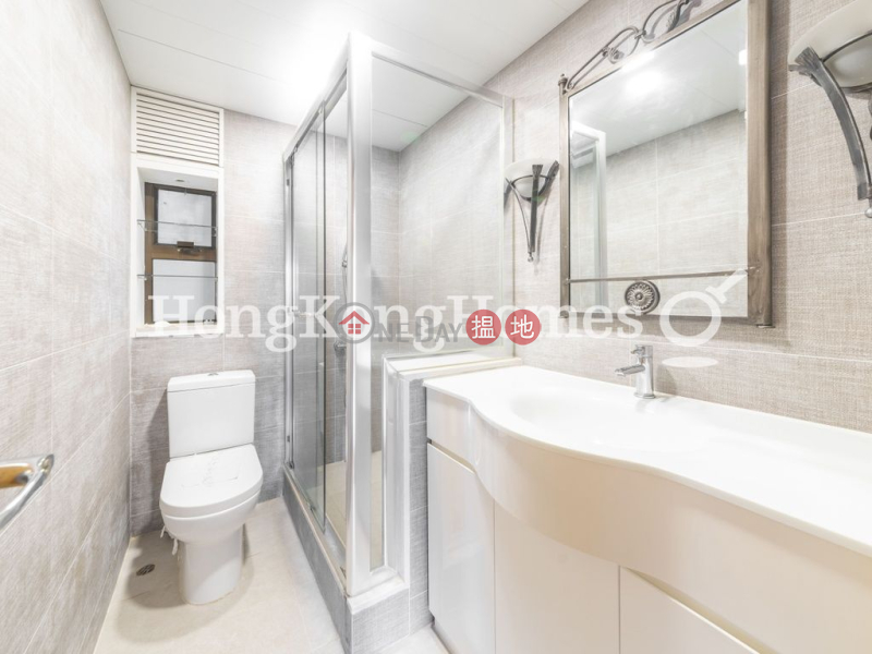 Property Search Hong Kong | OneDay | Residential, Rental Listings | 3 Bedroom Family Unit for Rent at Block B Grandview Tower