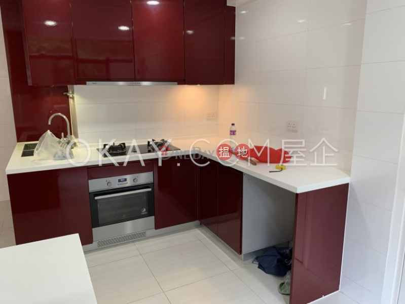Gorgeous 3 bedroom with balcony | Rental 3A-3G Robinson Road | Western District Hong Kong Rental HK$ 60,000/ month