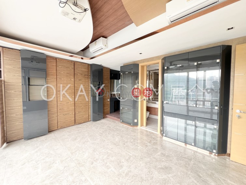 Property Search Hong Kong | OneDay | Residential Rental Listings | Exquisite 2 bedroom on high floor with balcony | Rental