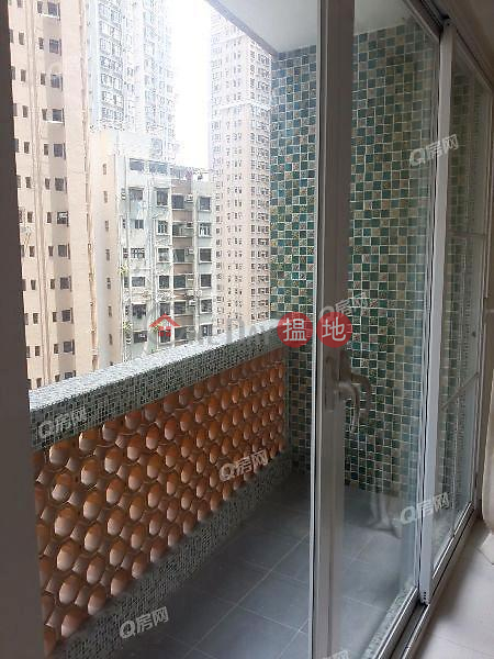 HK$ 33,000/ month, Jing Tai Garden Mansion Central District Jing Tai Garden Mansion | 2 bedroom Mid Floor Flat for Rent