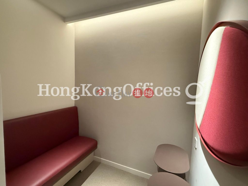 Property Search Hong Kong | OneDay | Office / Commercial Property, Rental Listings Office Unit for Rent at Island Beverley