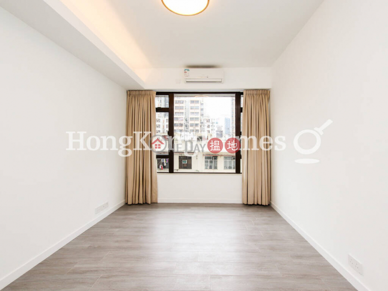 HK$ 40,000/ 月|榮華閣中區|榮華閣三房兩廳單位出租