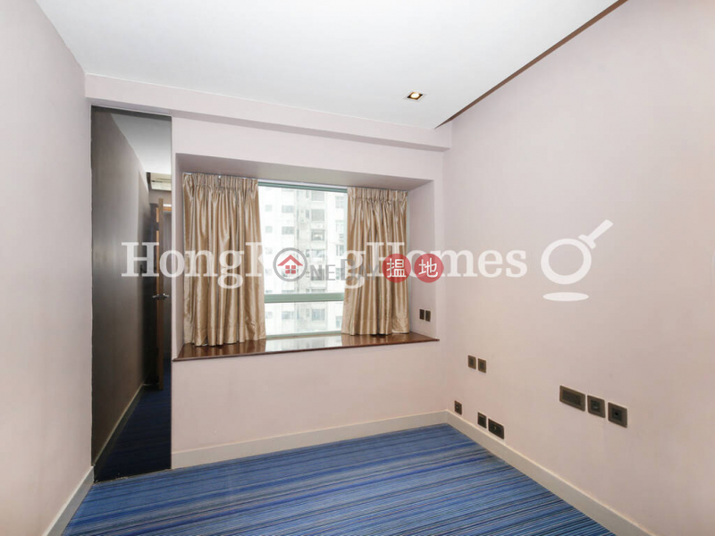 Property Search Hong Kong | OneDay | Residential Rental Listings | 3 Bedroom Family Unit for Rent at Goldwin Heights