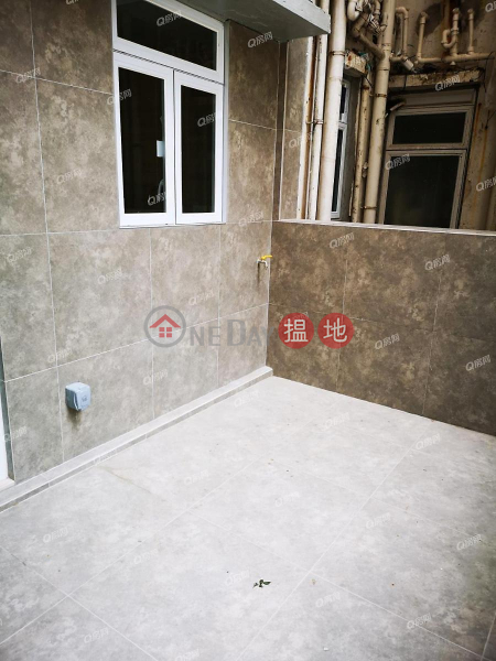Johnston Court | Low Floor Flat for Rent | 28-34 Johnston Road | Wan Chai District, Hong Kong | Rental | HK$ 15,500/ month