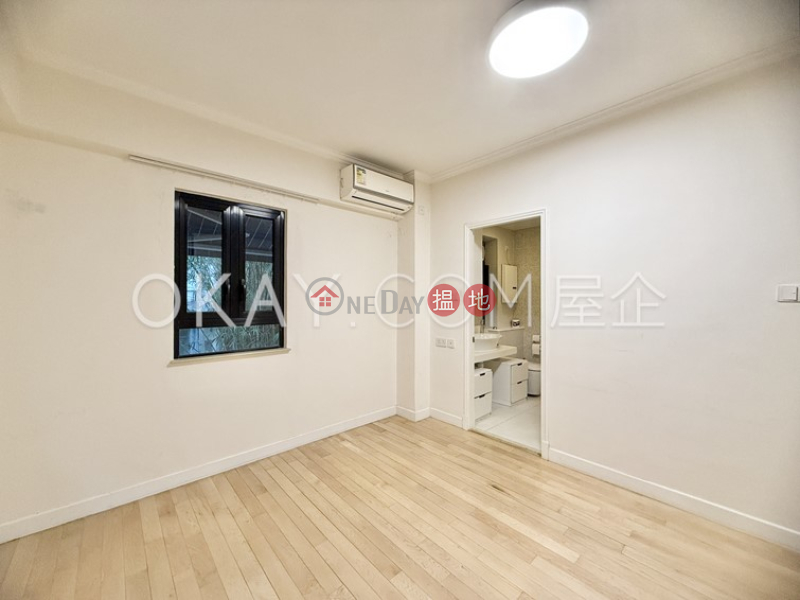 Exquisite 2 bedroom with balcony | For Sale | 47-49 Blue Pool Road 藍塘道47-49號 Sales Listings