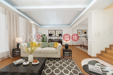 Stylish house with terrace | For Sale, Amber Lodge 金碧園 | Wan Chai District (OKAY-S391442)_0