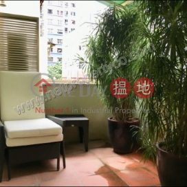 Apartment with Terrace for Rent in Sheung Wan | Tai Wing House 太榮樓 _0