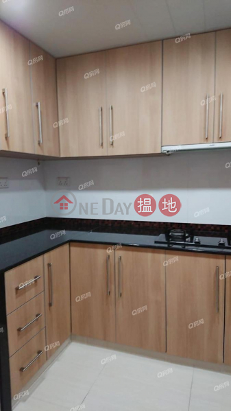 Property Search Hong Kong | OneDay | Residential Rental Listings | Block 2 Kwun King Mansion Sites A Lei King Wan | 3 bedroom High Floor Flat for Rent