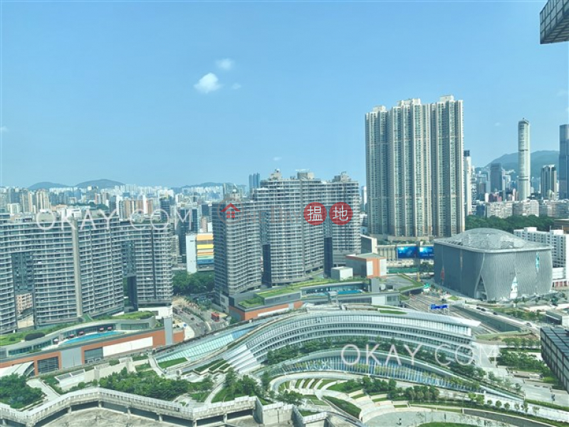 Property Search Hong Kong | OneDay | Residential, Rental Listings | Lovely 3 bedroom in Kowloon Station | Rental