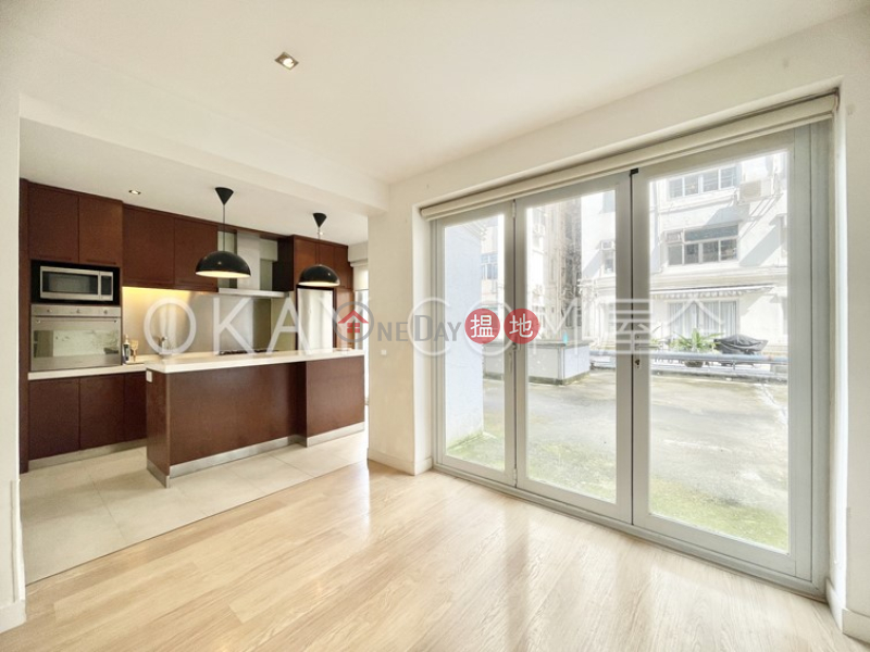 Rare 3 bedroom in Causeway Bay | For Sale | Victoria Park Mansion 維德大廈 Sales Listings