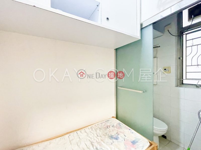 HK$ 45,000/ month Sorrento Phase 2 Block 2 | Yau Tsim Mong | Nicely kept 3 bedroom in Kowloon Station | Rental