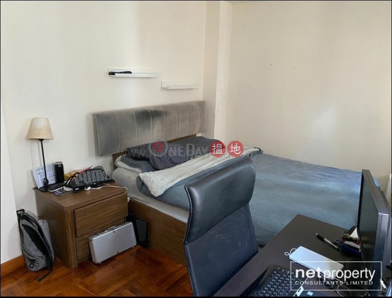 Spacious Apartment for Rent in Mid Level 139 Caine Road | Central District | Hong Kong | Rental HK$ 29,800/ month