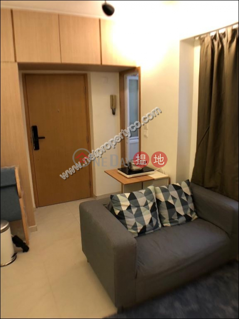 Stylish Chic Furnished Apartment, 嘉利大廈 Garley Building | 中區 (A070556)_0